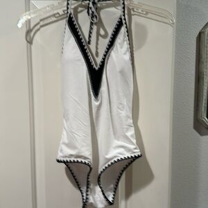 Bathing suit one piece